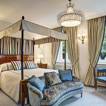 D'este Hotell